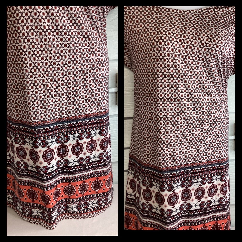 Patterned Short Sleeve Dress.20 - Picture 2 of 3